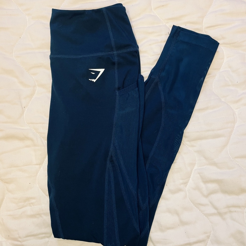 SOLD! Gymshark leggings